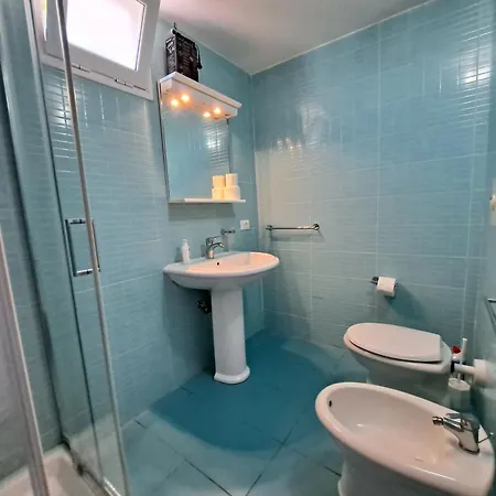 Mele * 丽都玛里尼