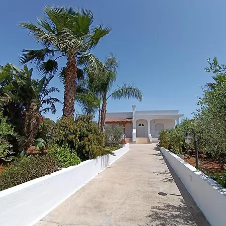 Dom wakacyjny Mele *